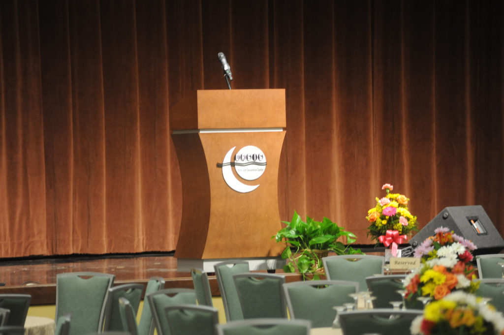 Oasis Hotel & Convention Center