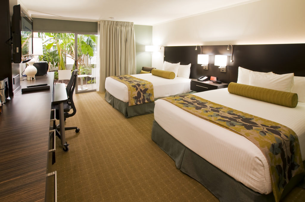 Oasis Hotel & Convention Center