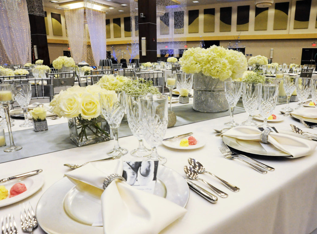 Oasis Hotel & Convention Center