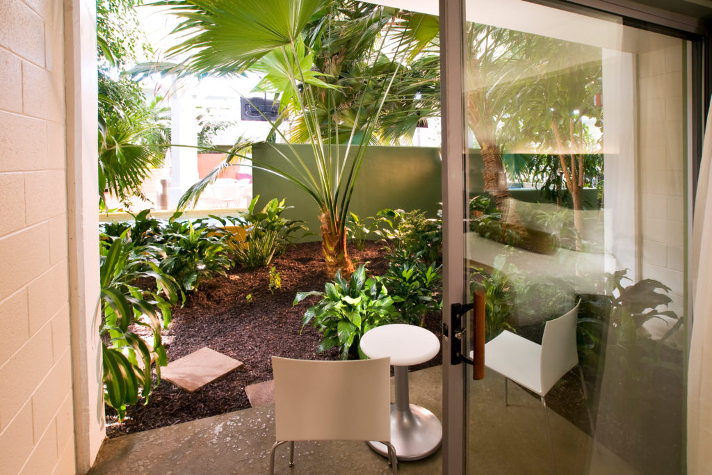 Oasis Hotel & Convention Center