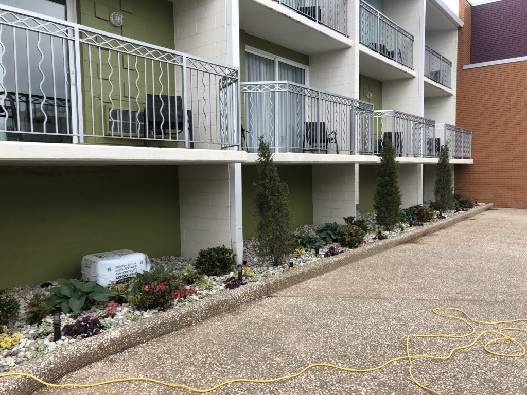 Oasis Hotel & Convention Center