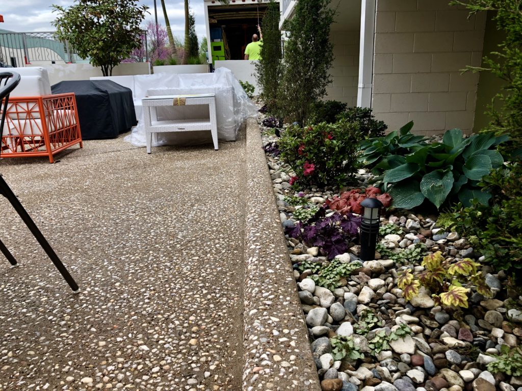 Oasis Hotel & Convention Center